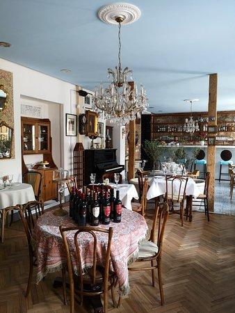 My Dom Restaurant & Bar